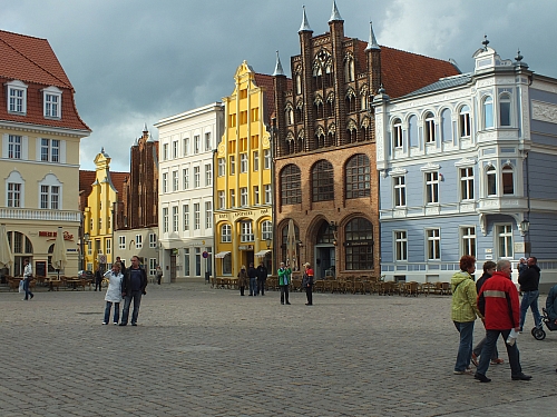 &copy; R.Thiel
29.09.2012 15:10:12
Stralsund
Ostsee 2012
Ostsee-Fotos