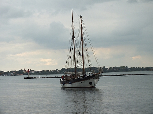 &copy; R.Thiel
29.09.2012 15:59:01
Stralsund
Ostsee 2012
Ostsee-Fotos