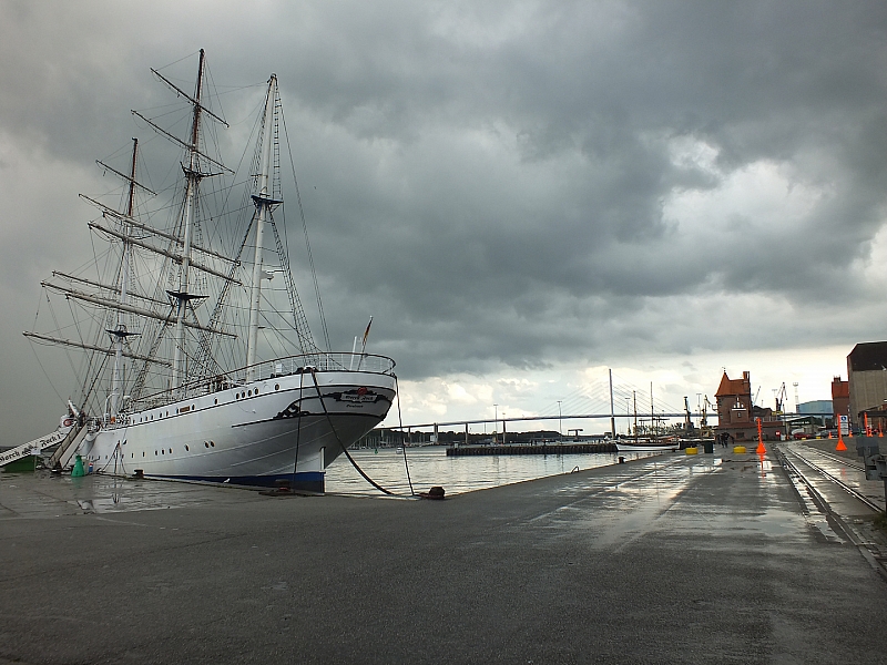 &copy; R.Thiel
29.09.2012 16:16:34
Stralsund
Ostsee 2012
Ostsee-Fotos