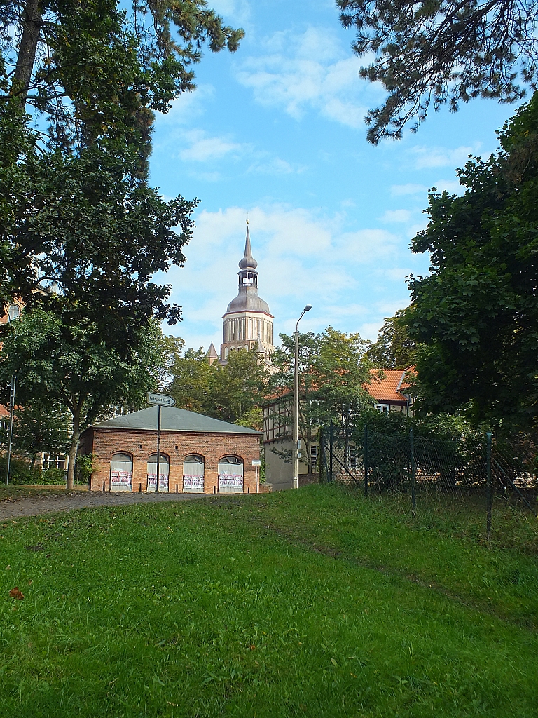 &copy; R.Thiel
29.09.2012 11:47:54
Stralsund
Ostsee 2012
Ostsee-Fotos