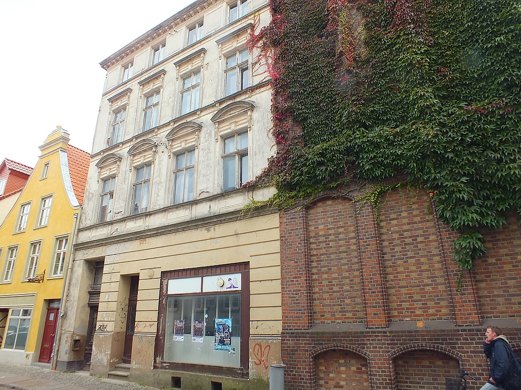 &copy; R.Thiel
29.09.2012 12:37:30
Stralsund
Ostsee 2012
Ostsee-Fotos