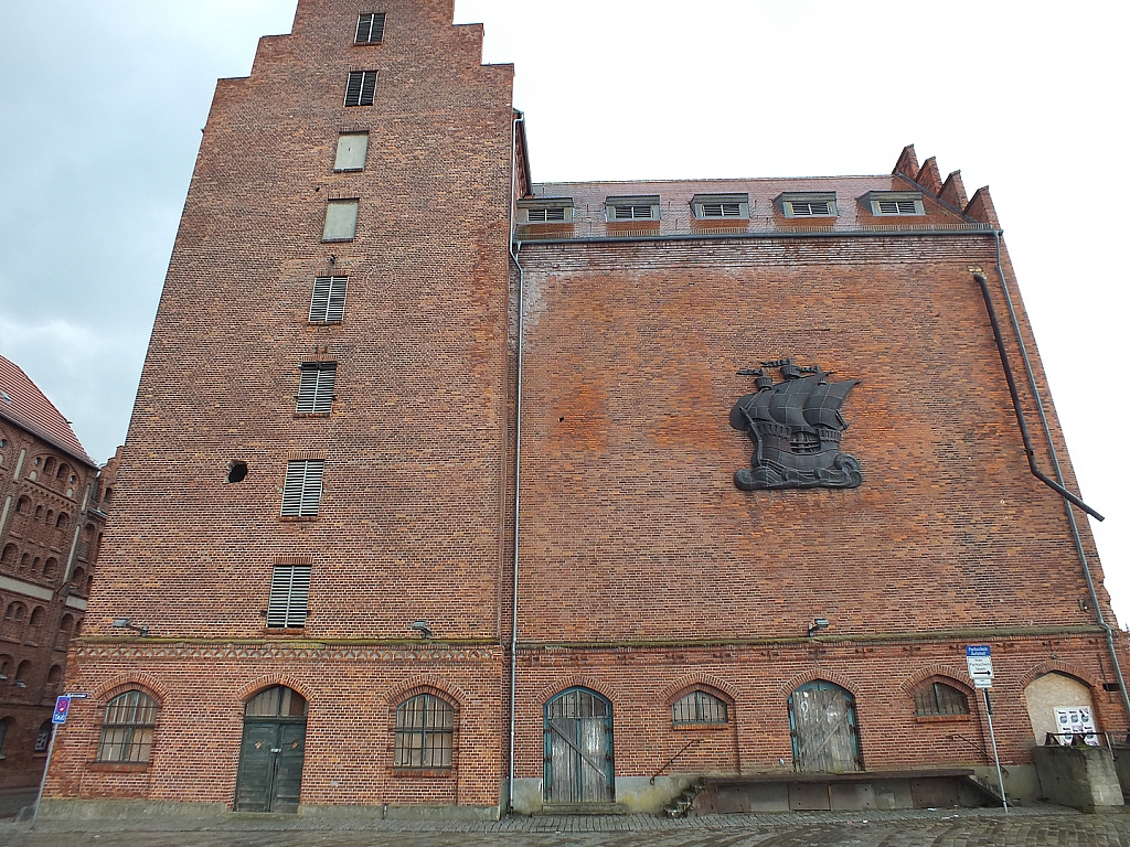 &copy; R.Thiel
29.09.2012 16:14:56
Stralsund
Ostsee 2012
Ostsee-Fotos