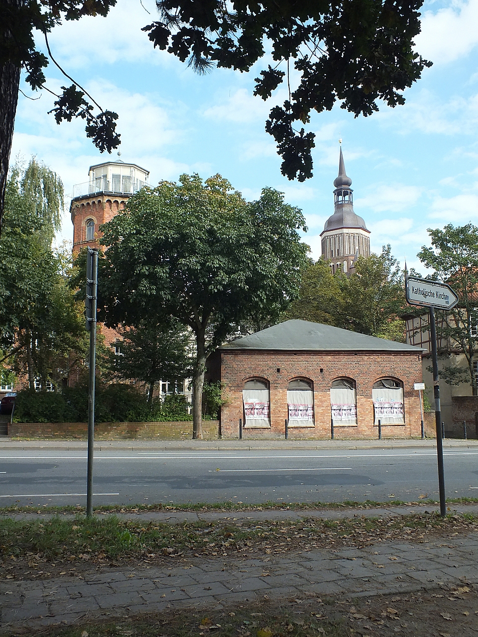 &copy; R.Thiel
29.09.2012 11:49:53
Stralsund
Ostsee 2012
Ostsee-Fotos