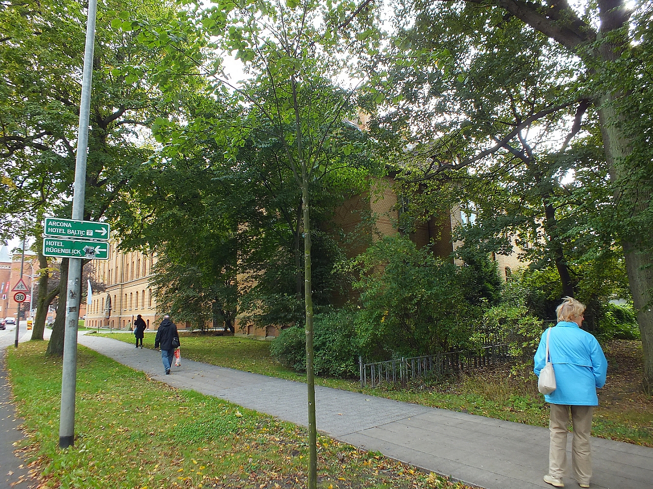 &copy; R.Thiel
29.09.2012 12:00:01
Stralsund
Ostsee 2012
Ostsee-Fotos