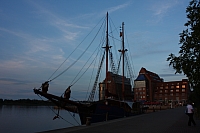 21.08.2013 20:10:17
Rostock Stadthafen
Ostsee 2013
Ostsee-Fotos